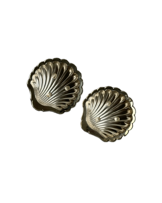 Antique Silver Scallop Shell Dishes